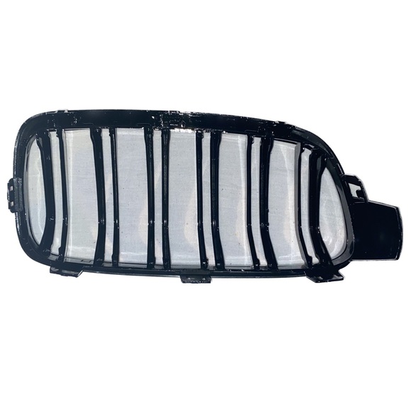 2012-2018 BMW 3 Series Double Slat Glossy Black Front Left/Right Kidney Grilles - Picture 5 of 7